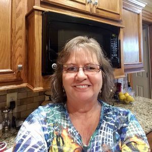 Meet your Posher, Pam